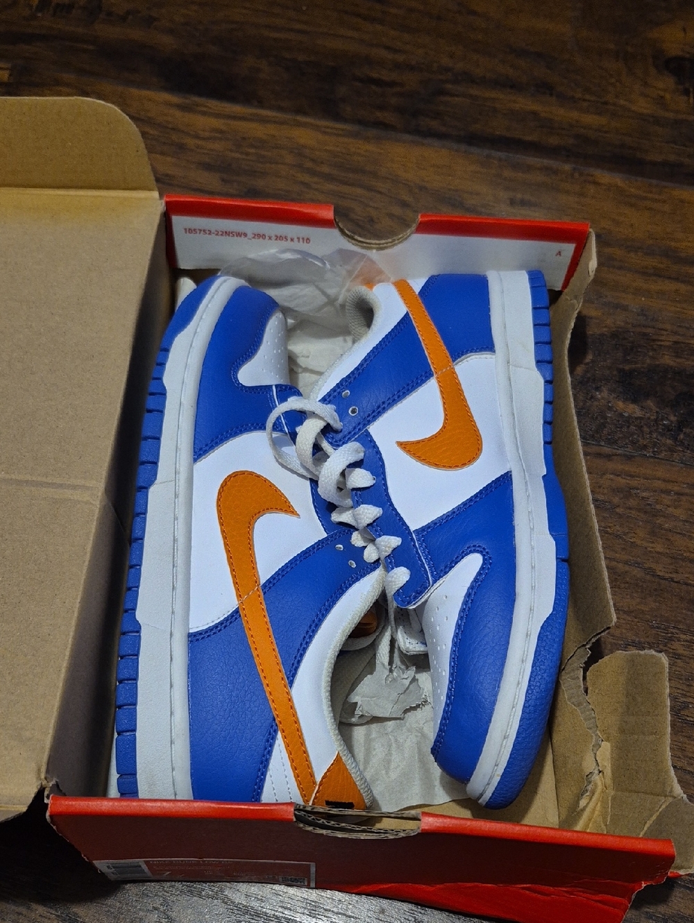 Nike Kids Low-Top Sneakers in Blue, White & Orange
